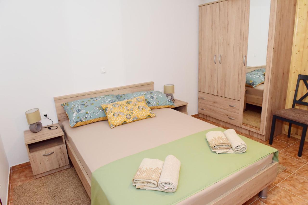 Apartman Bingo Josipdol Exterior foto